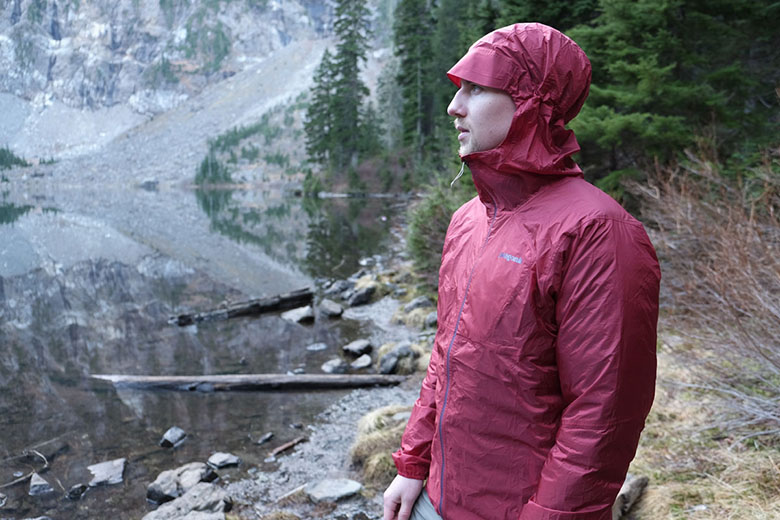 Patagonia men's houdini deals jacket review